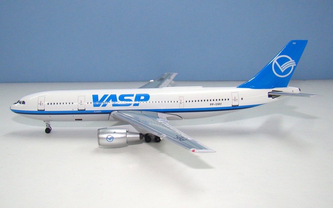 VASP Airbus A300B2-203 PP-SNM Aeroclassics 1:400 Scale Model Airliner