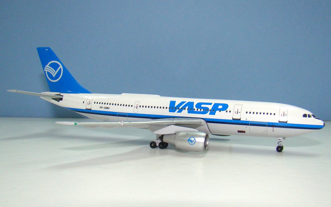 VASP Airbus A300B2-203 PP-SNM Aeroclassics 1:400 Scale Model Airliner