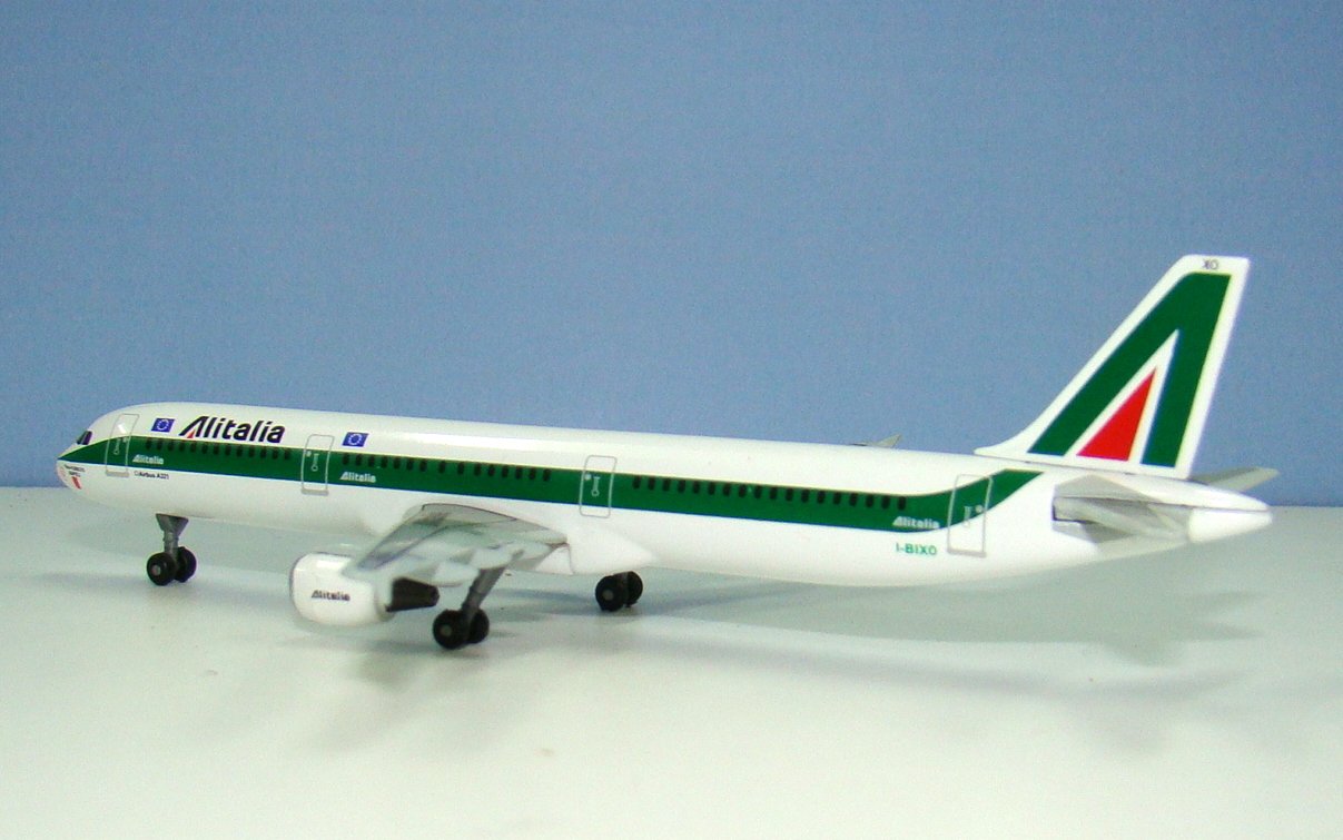 Alitalia Airbus A321 I-BIXO Dragon Wings 1:400 Scale