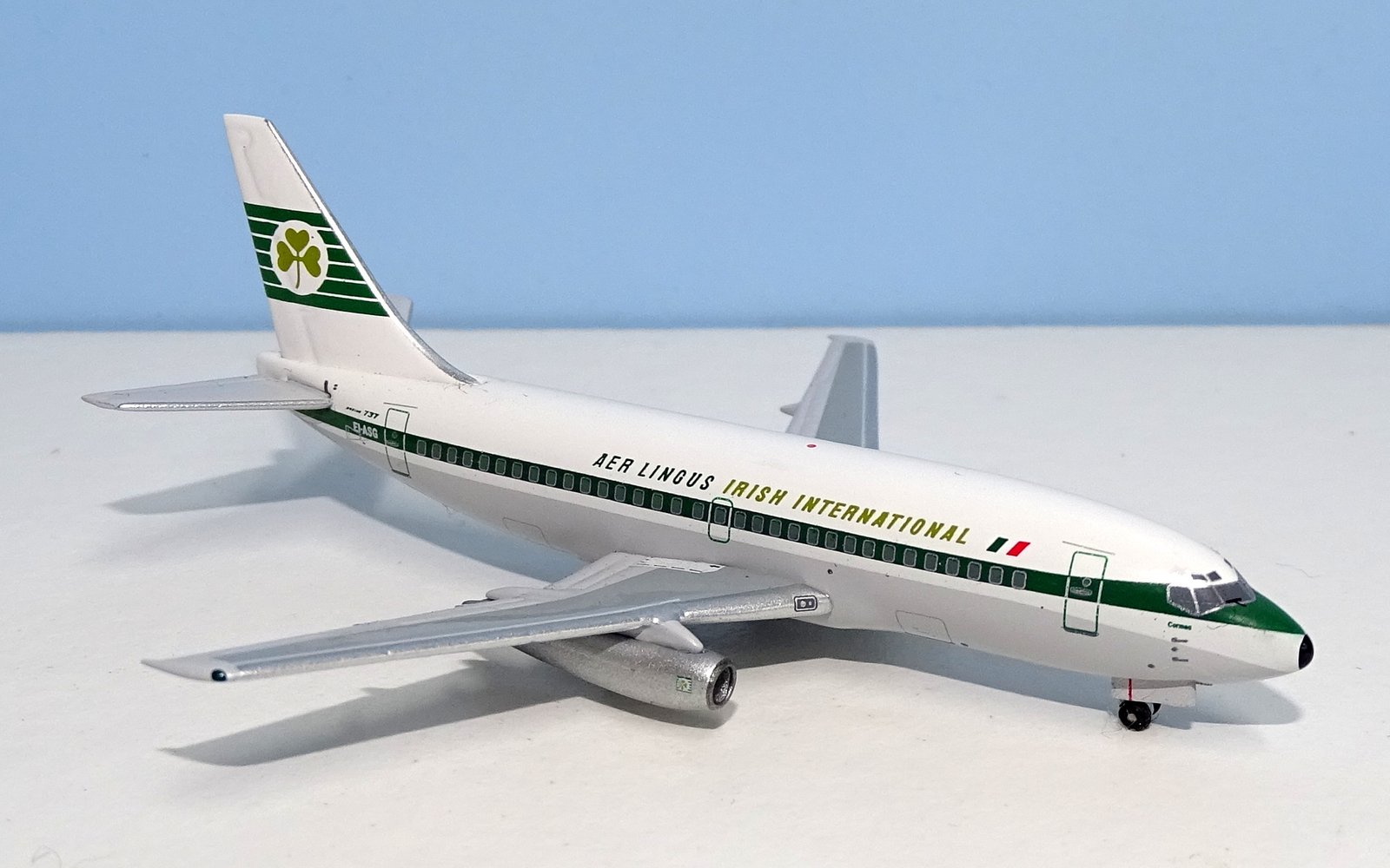Aer Lingus Boeing 737-284 EI-ASG Aeroclassics 1:400 Scale Airliner