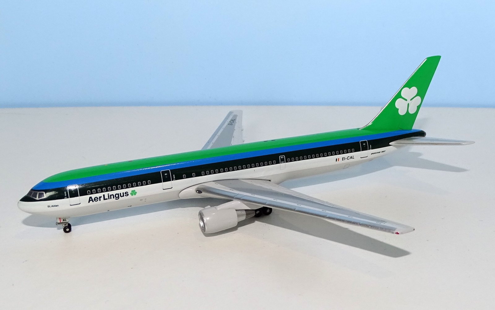 Aer Lingus Boeing 767-3Y0ER EI-CAL Aeroclassics 1:400 Scale