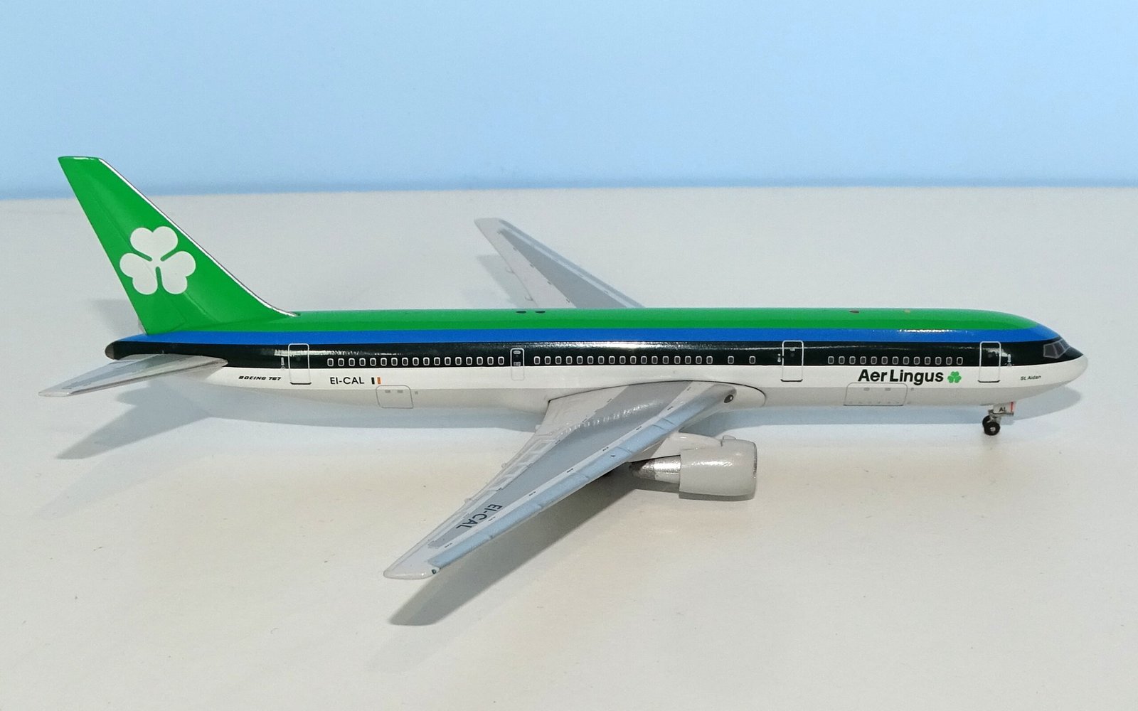Aer Lingus Boeing 767-3Y0ER EI-CAL Aeroclassics 1:400 Scale