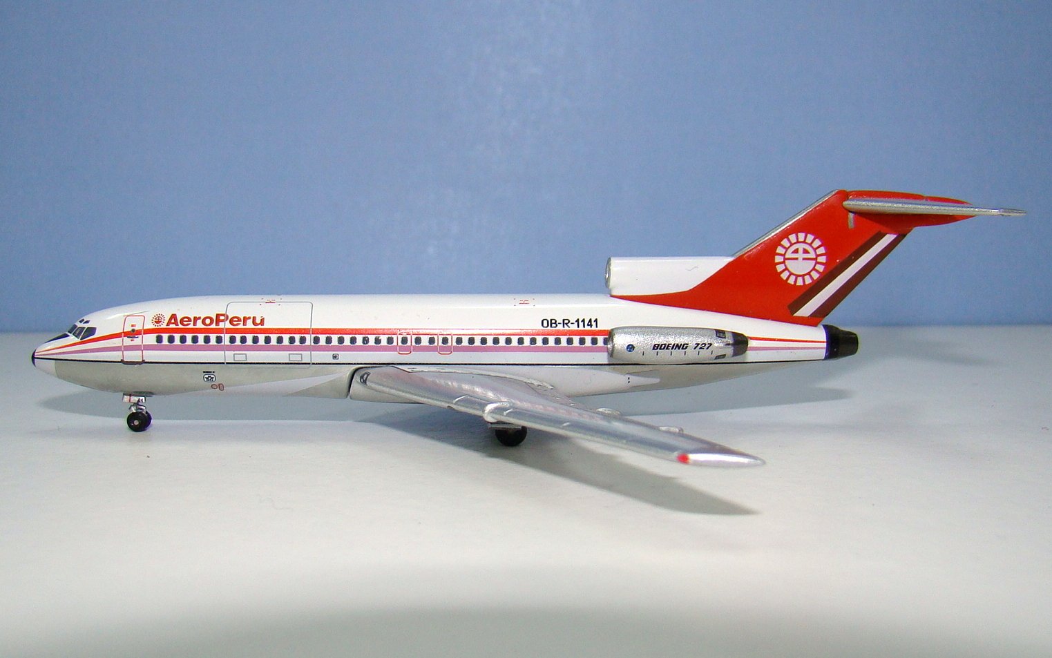 AeroPerú Boeing 727-30C OB-R-1141 Aeroclassics 1:400 Scale Model Airliner