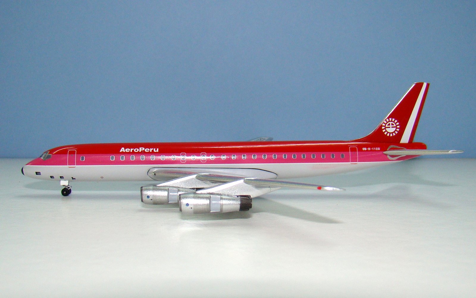 AeroPerú Douglas DC-8-51 OB-R-1123 Aeroclassics 1:400 Scale Model Airliner