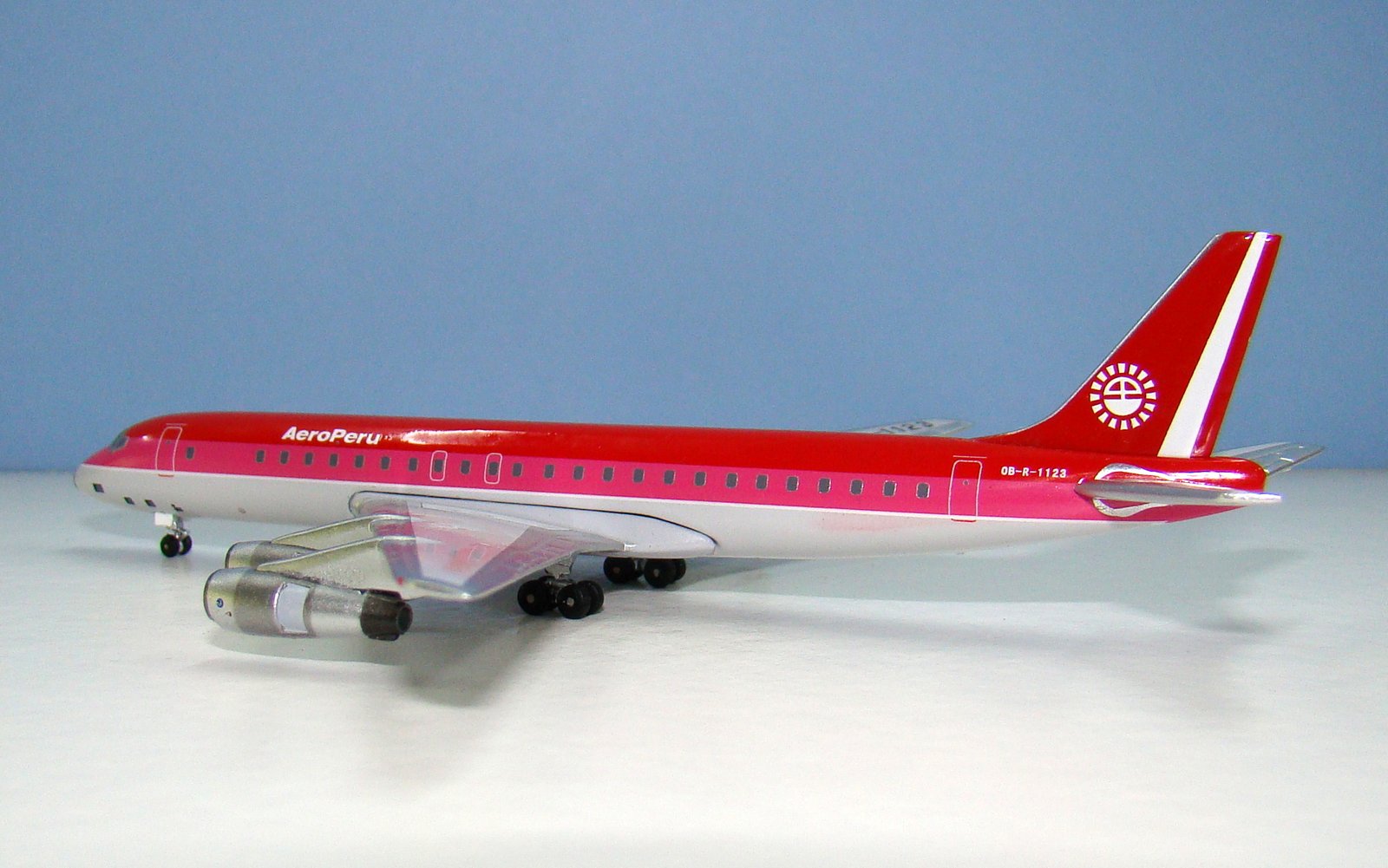AeroPerú Douglas DC-8-51 OB-R-1123 Aeroclassics 1:400 Scale Model Airliner