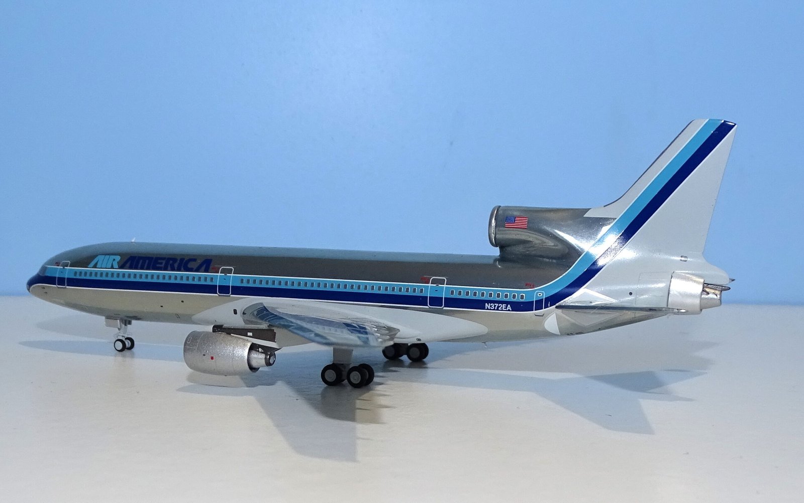 Air America Lockheed L-1011 Tristar 1 N372EA Buchannan Models 1:400 Scale