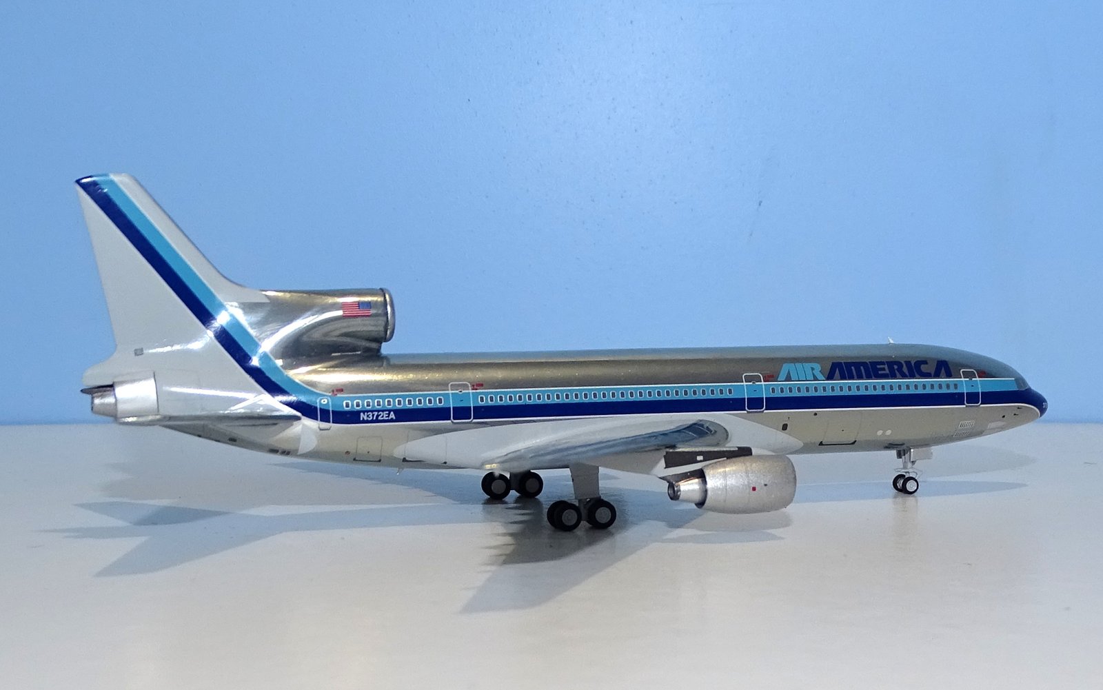 Air America Lockheed L-1011 Tristar 1 N372EA Buchannan Models 1:400 Scale