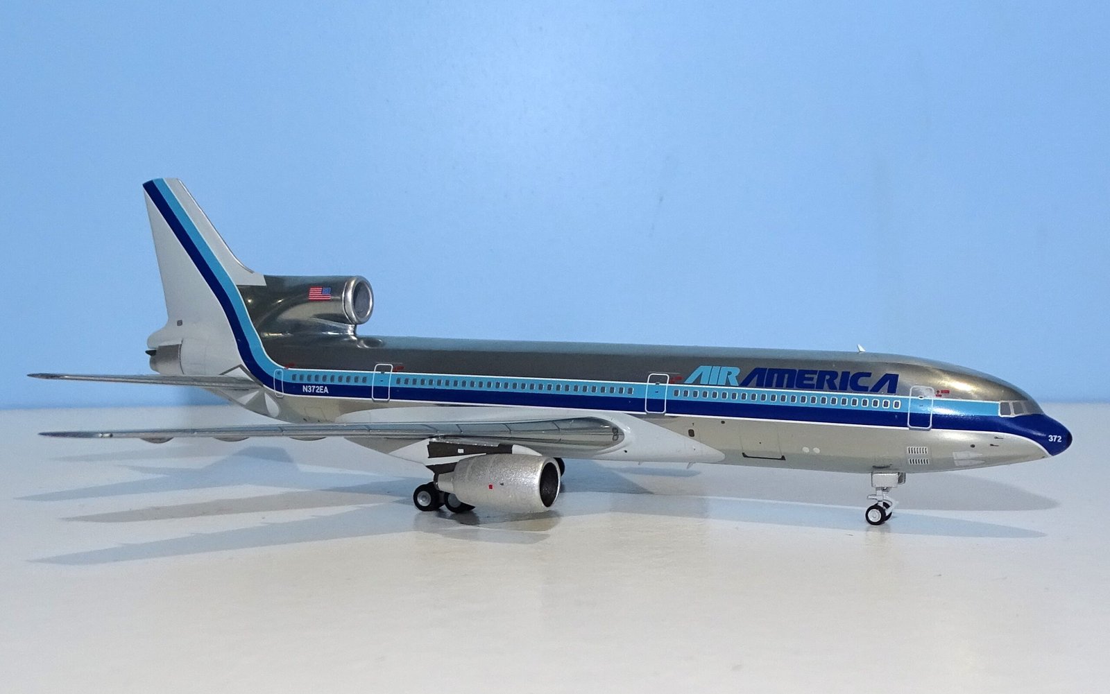 Air America Lockheed L-1011 Tristar 1 N372EA Buchannan Models 1:400 Scale