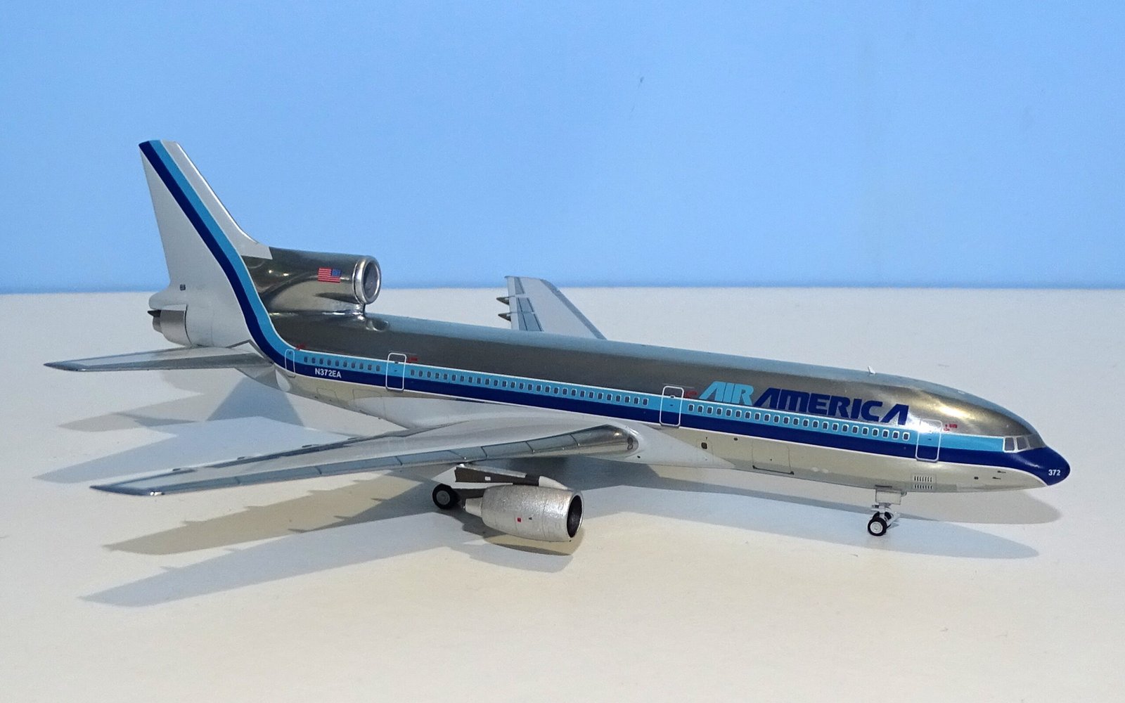 Air America Lockheed L-1011 Tristar 1 N372EA Buchannan Models 1:400 Scale