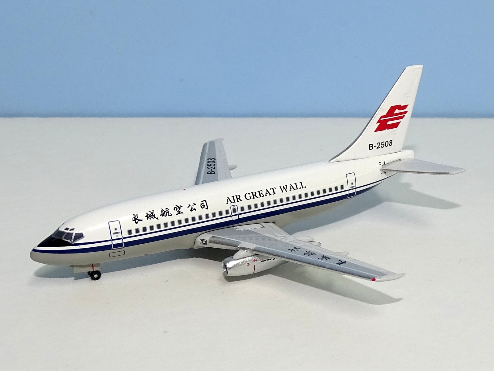 Air Great Wall Boeing 737-2T4 B-2508 Aeroclassics 1:400 Scale
