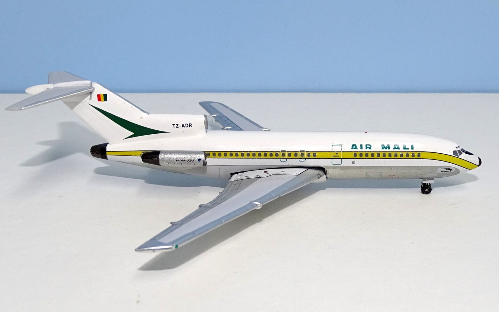 Air Mali Boeing 727-173C TZ-ADR - Aeroclassics 1:400 Scale Model