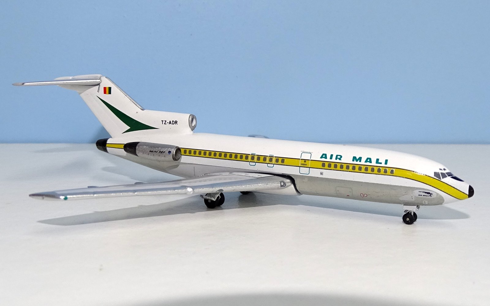 Air Mali Boeing 727-173C TZ-ADR - Aeroclassics 1:400 Scale Model