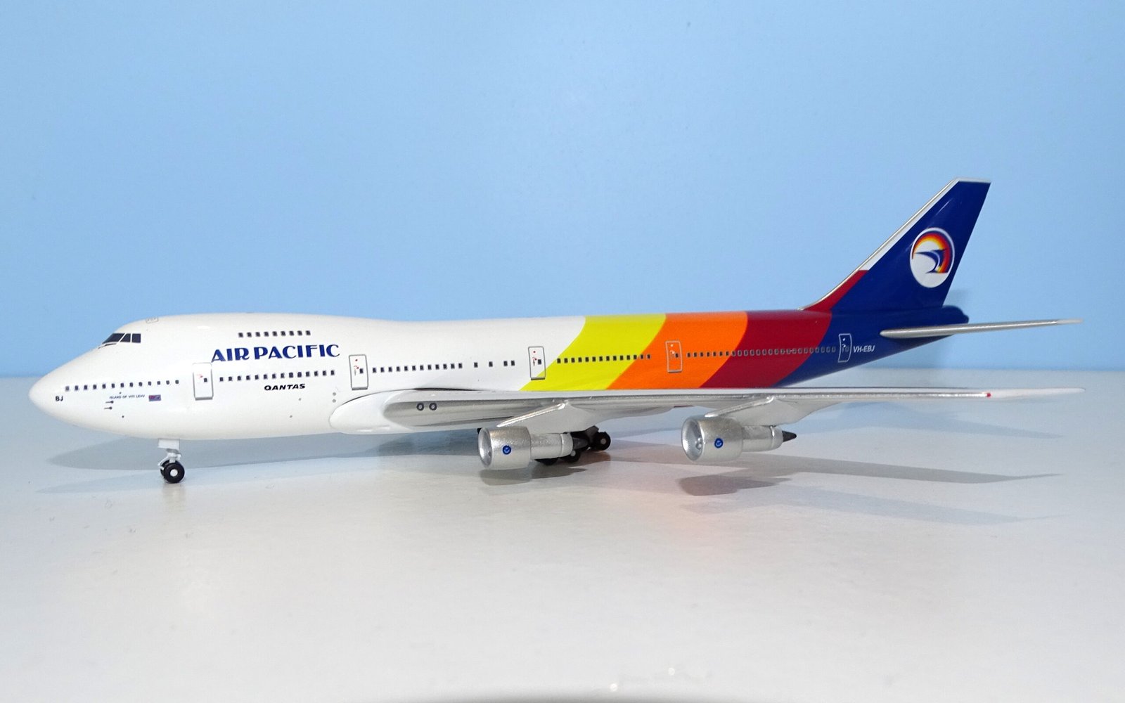 Air Pacific 747-238B VH-EBJ Aeroclassics 1:400 Scale