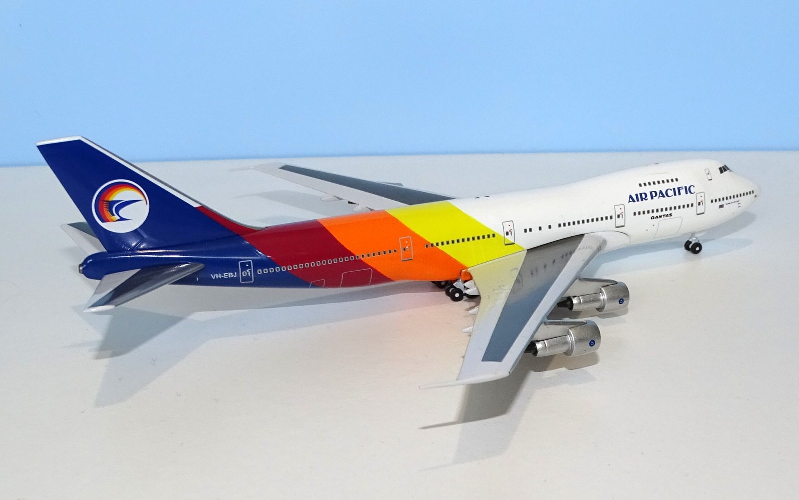 Air Pacific 747-238B VH-EBJ Aeroclassics 1:400 Scale