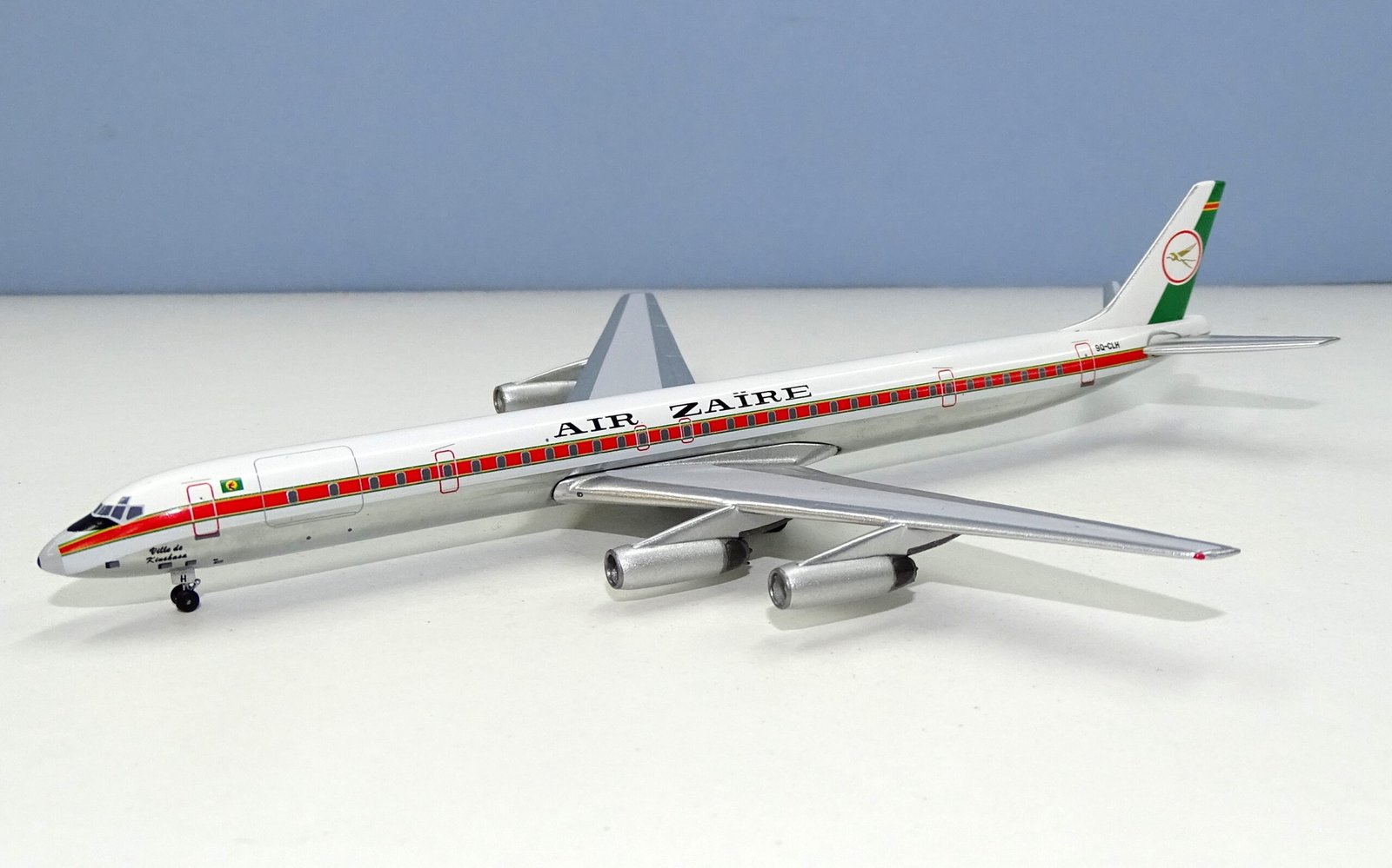 Air Zaire Douglas DC-8-63CF 9Q-CLH Aeroclassics 1:400 Scale Model Airliner