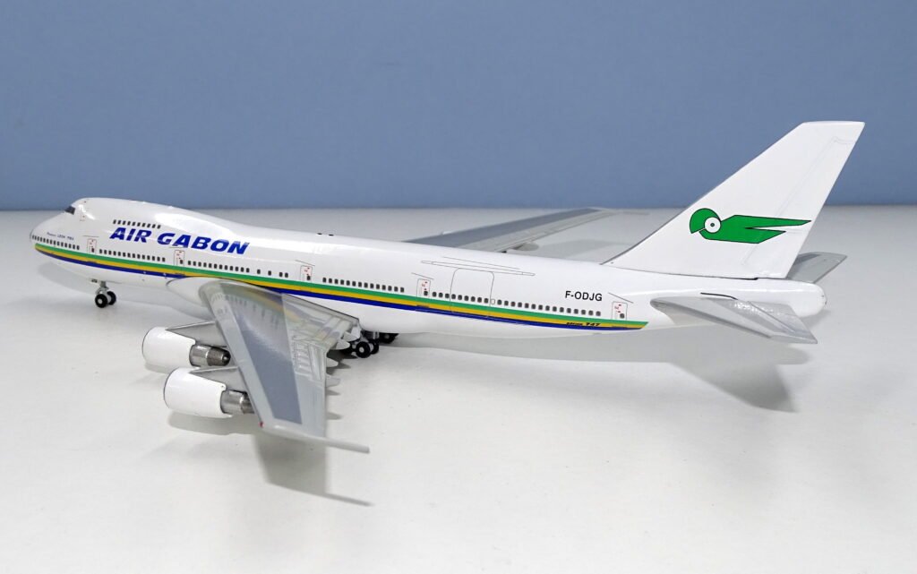 Air Gabon Boeing 747-2Q2BM F-ODJG Magic Models 1:400 Scale Model Airliner