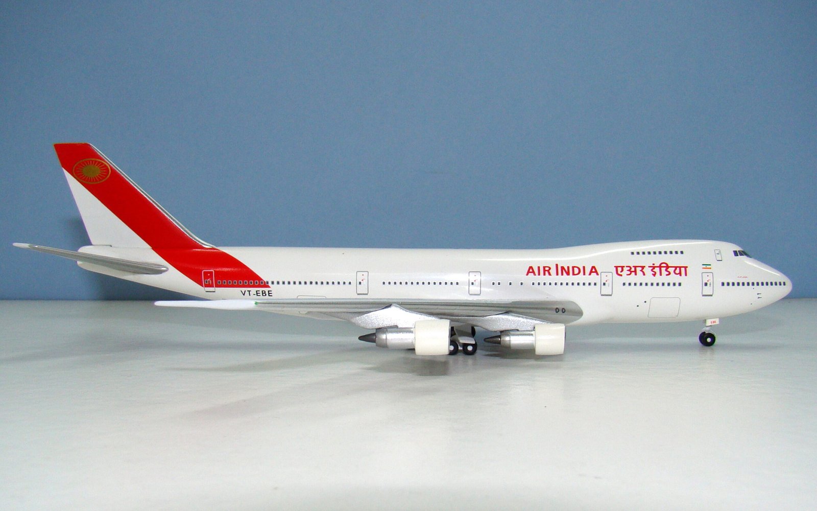 Air India Boeing 747-200B VT-EBE Aviation400 1:400 Scale Model Airliner