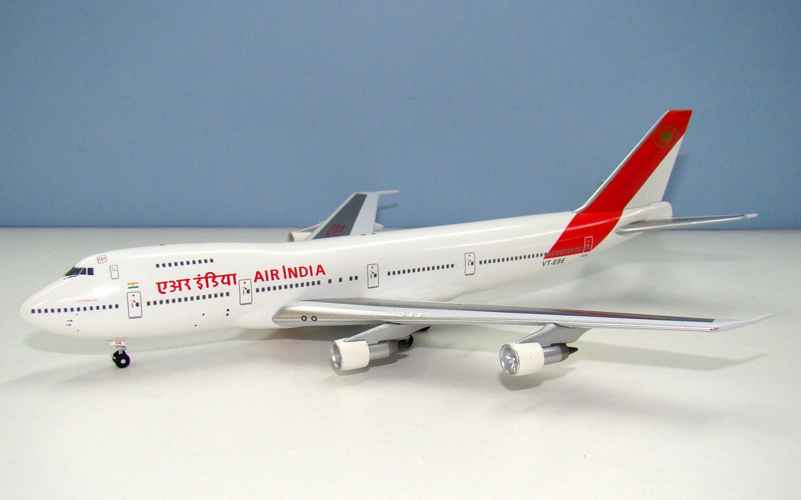 Air India Boeing 747-200B VT-EBE Aviation400 1:400 Scale Model Airliner