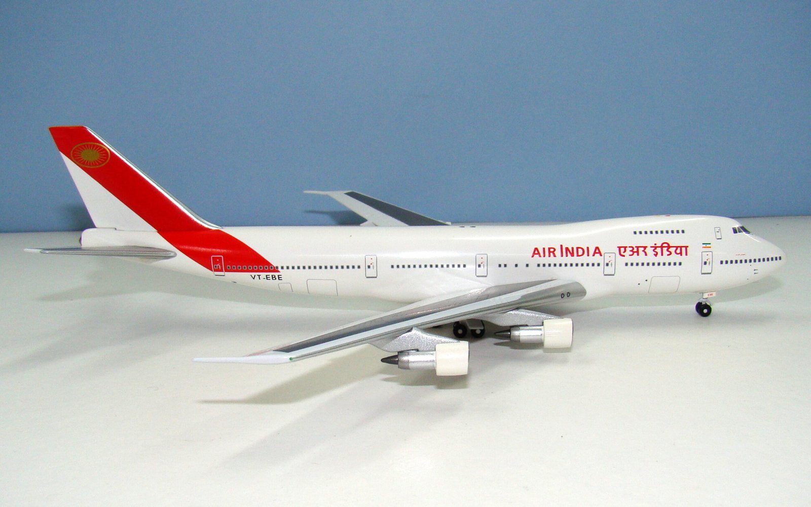 Air India Boeing 747-200B VT-EBE Aviation400 1:400 Scale Model Airliner