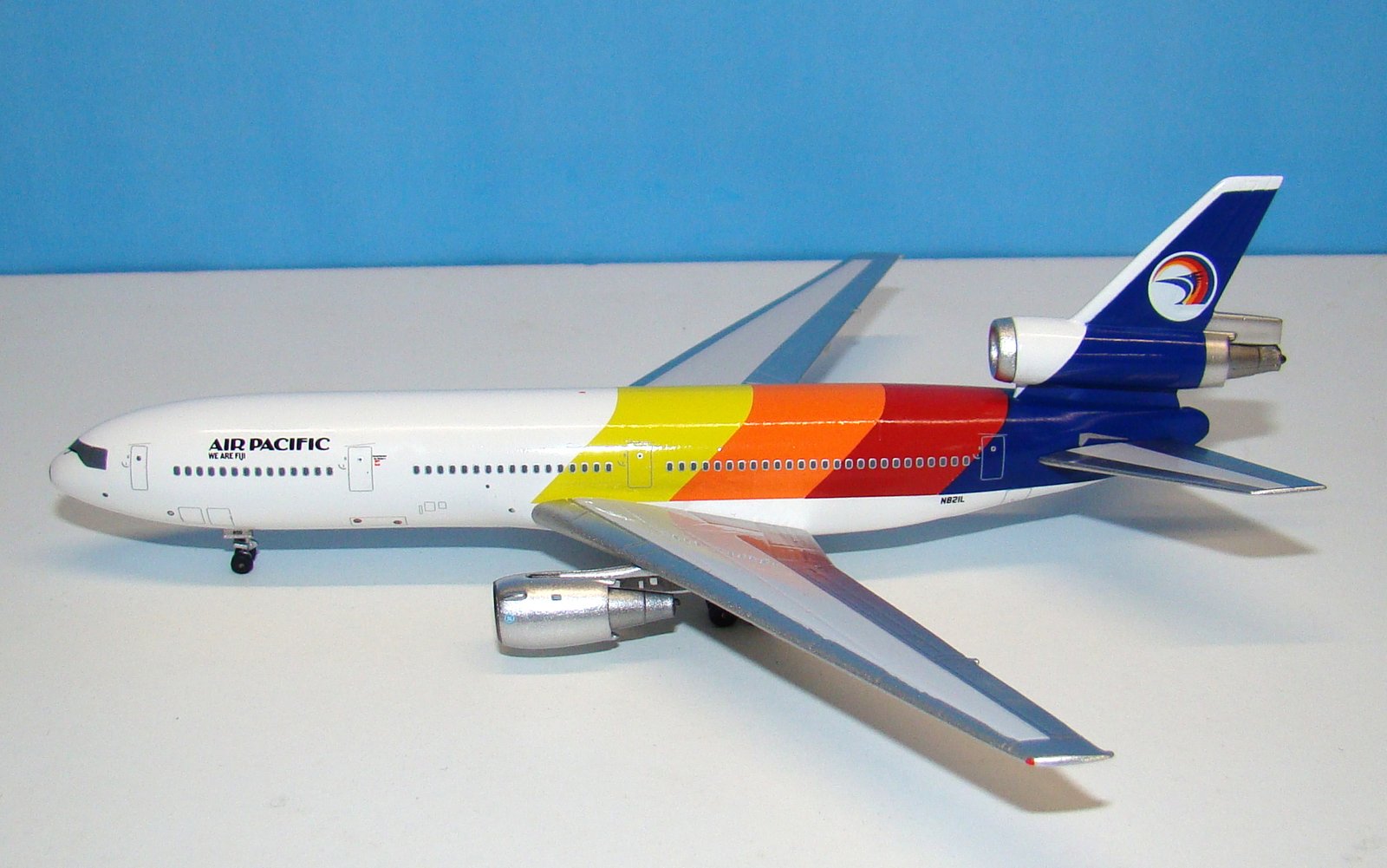 Air Pacific McDonnell Douglas DC-10-30 N821L Aeroclassics 1:400 Scale Model Airliner