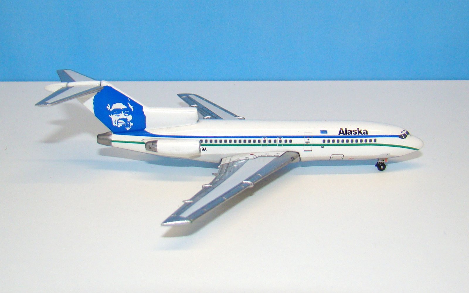 Alaska Airlines Boeing 727-116 N7829A Aeroclassics 1:400 Scale