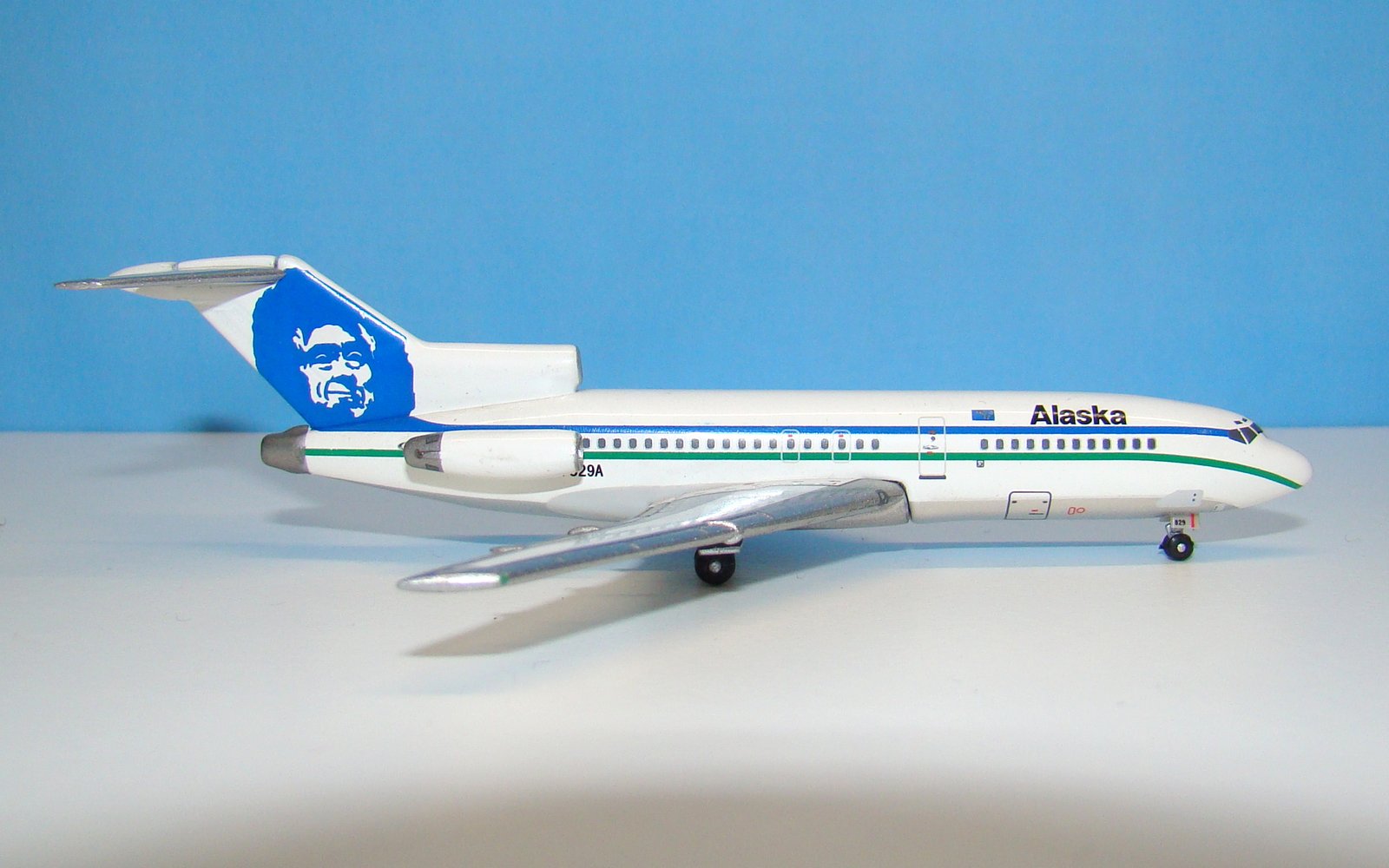 Alaska Airlines Boeing 727-116 N7829A Aeroclassics 1:400 Scale