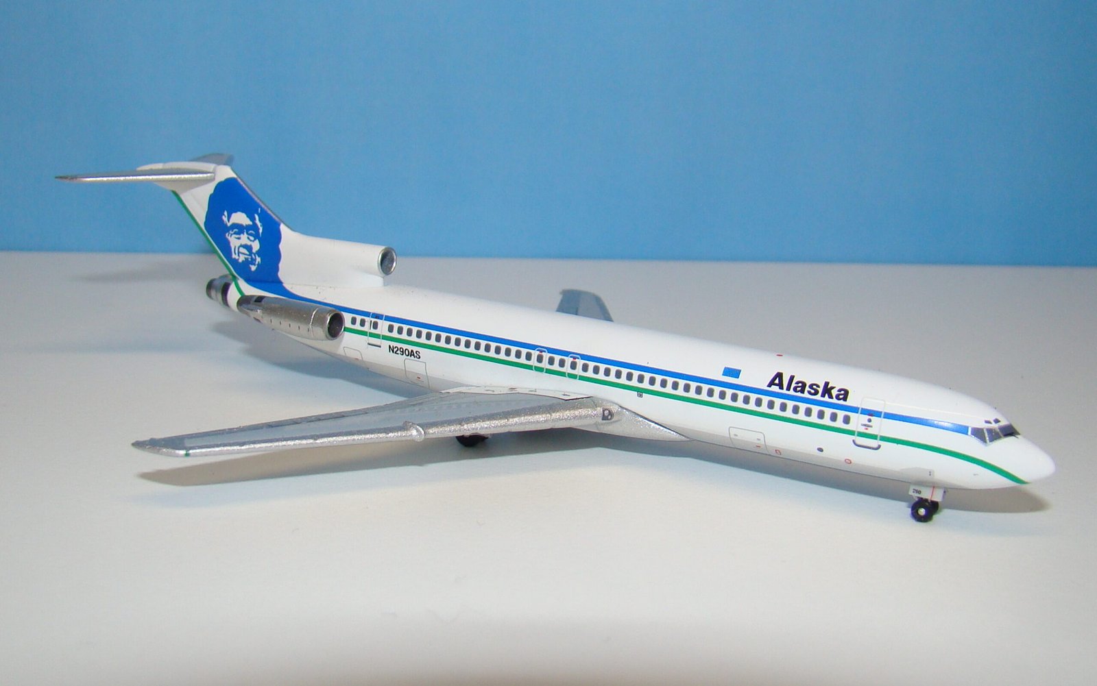 Alaska Airlines Boeing 727-290 N290AS Aeroclassics 1:400 Scale