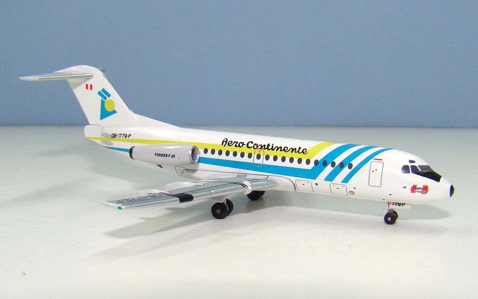 AeroContinente Fokker F28-1000 OB-1779-P Aeroclassics 1:400 Scale Model Airliner