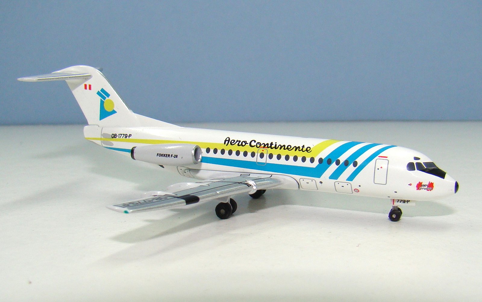 AeroContinente Fokker F28-1000 OB-1779-P Aeroclassics 1:400 Scale Model Airliner