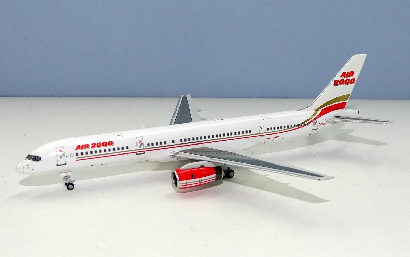 Air 2000 Boeing 757-28A G-OOOA NG Models 1:400 Scale Model