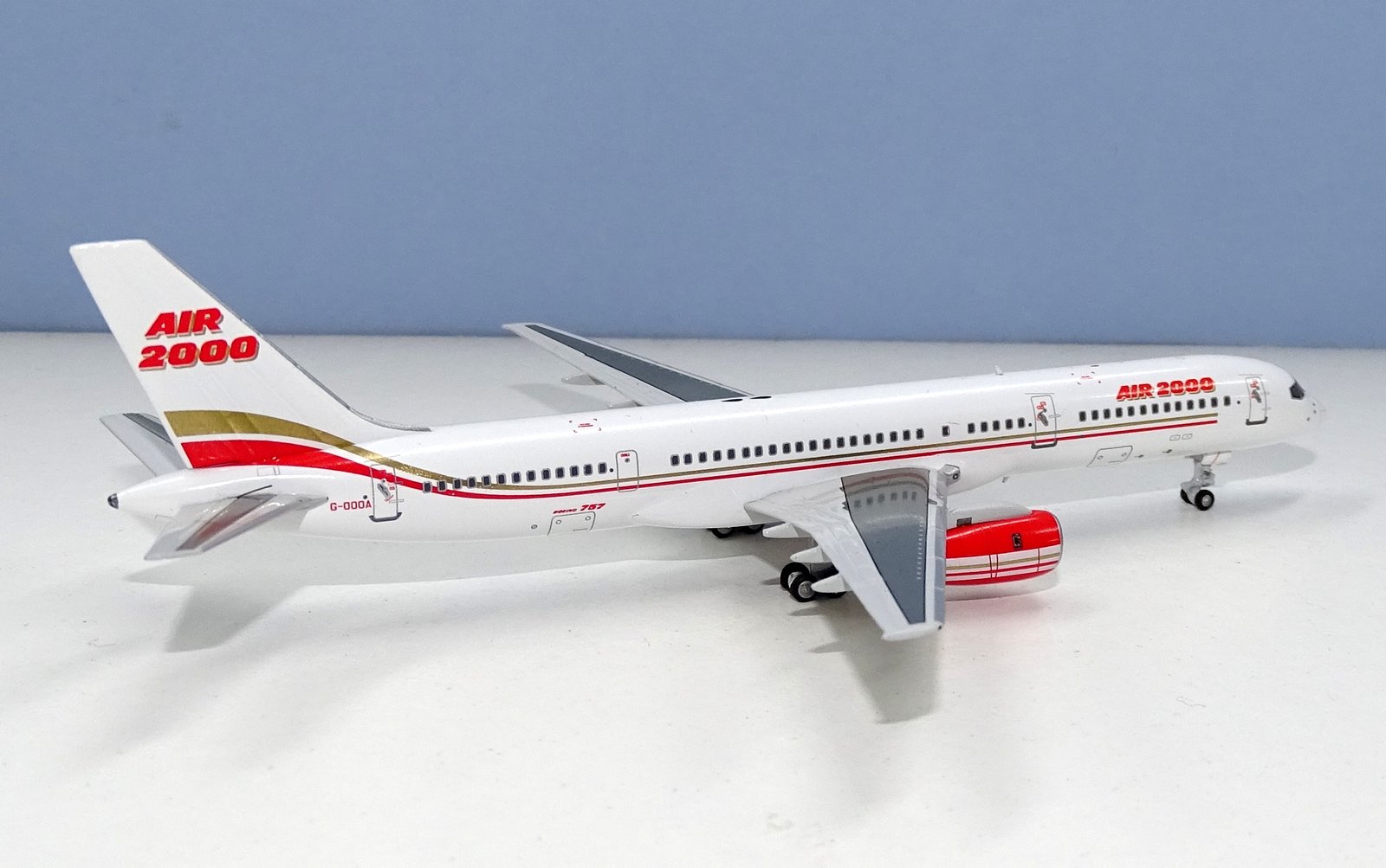 Air 2000 Boeing 757-28A G-OOOA NG Models 1:400 Scale Model