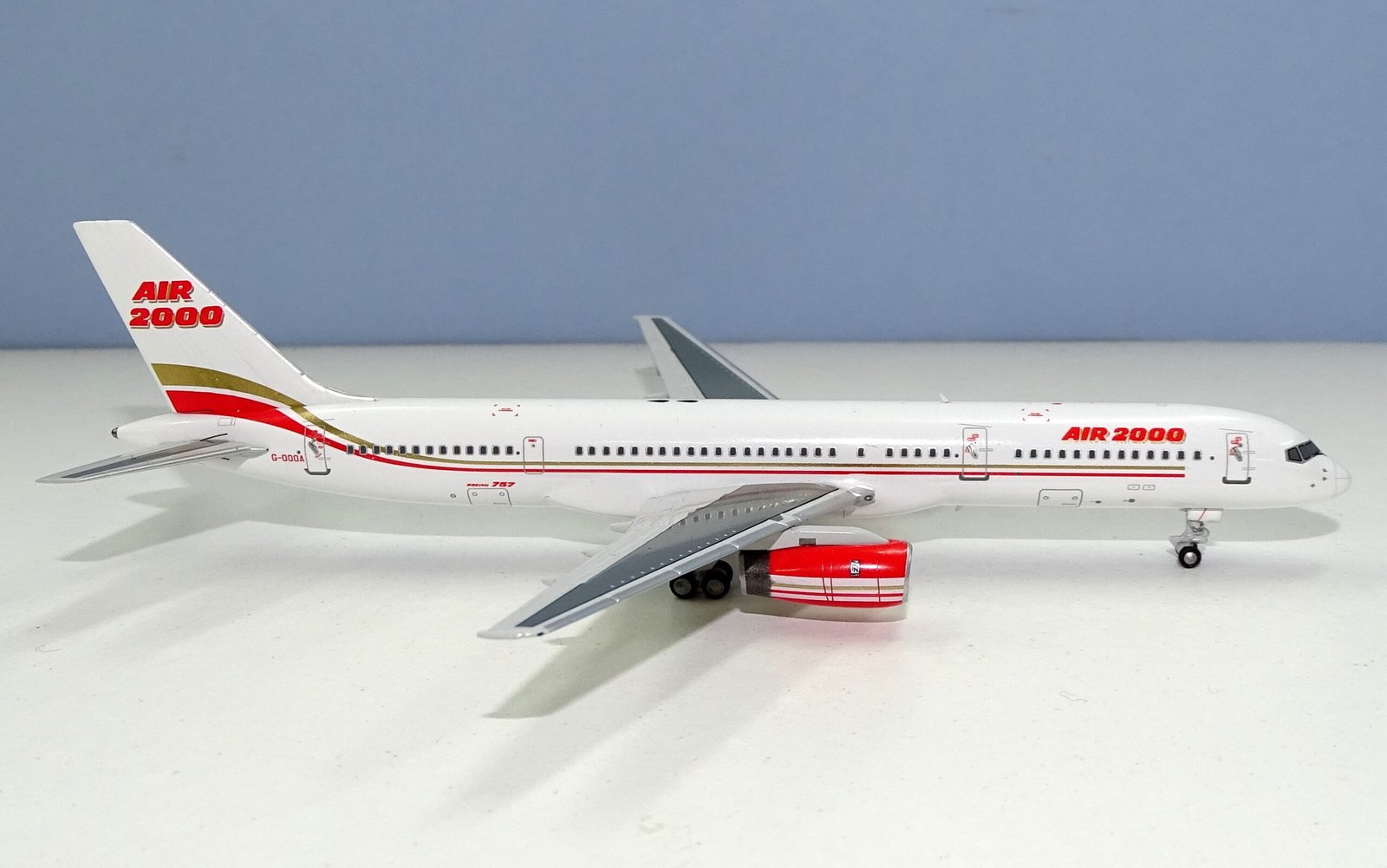 Air 2000 Boeing 757-28A G-OOOA NG Models 1:400 Scale Model