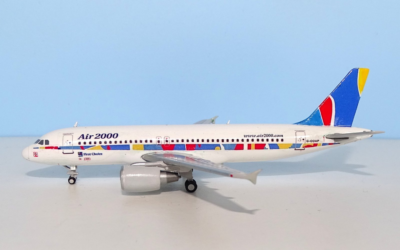 Air 2000 Airbus A320-214 G-OOAP by MLC Customs (JC Wings donor)