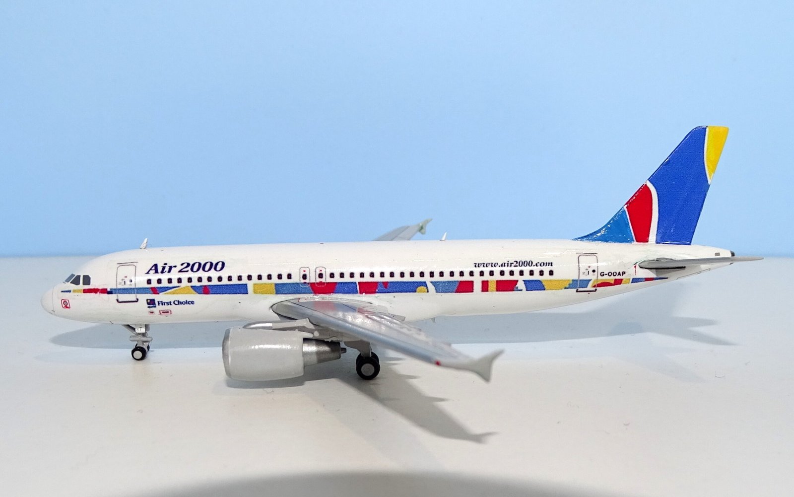 Air 2000 Airbus A320-214 G-OOAP by MLC Customs (JC Wings donor)