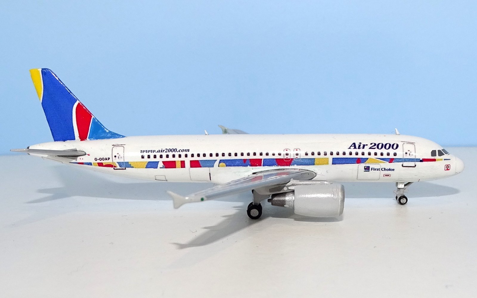 Air 2000 Airbus A320-214 G-OOAP by MLC Customs (JC Wings donor)