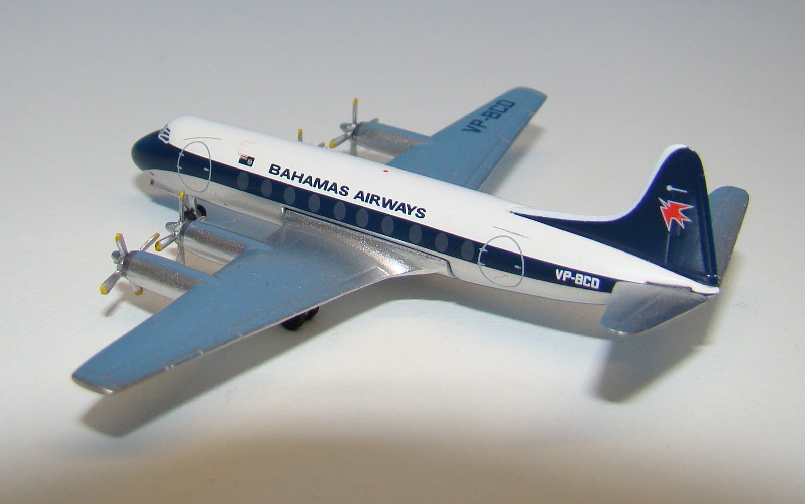 Bahamas Airways Vickers Viscount 702 VP-BCD Aeroclassics 1:400 Scale Model Airliner