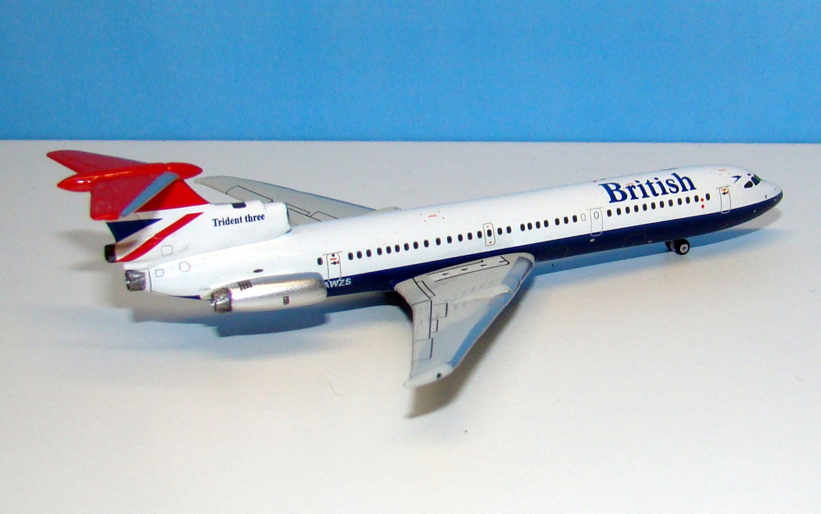 British Airways Hawker Siddeley Trident 3B G-AWZS Gemini Jets 1:400 Scale Model Airliner