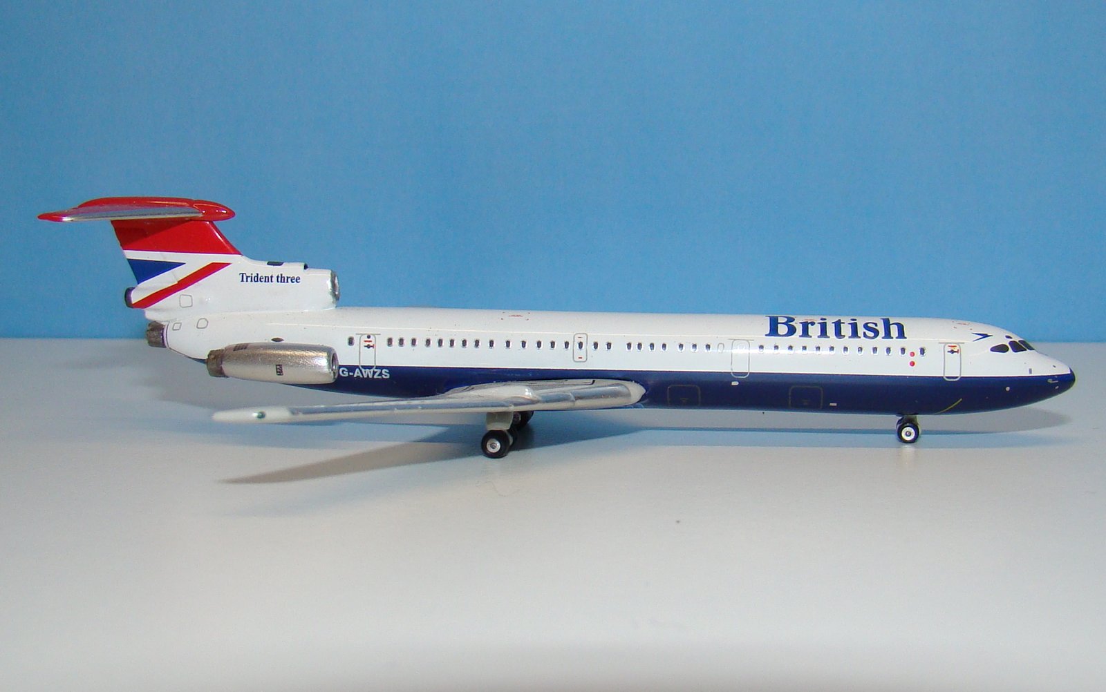 British Airways Hawker Siddeley Trident 3B G-AWZS Gemini Jets 1:400 Scale Model Airliner