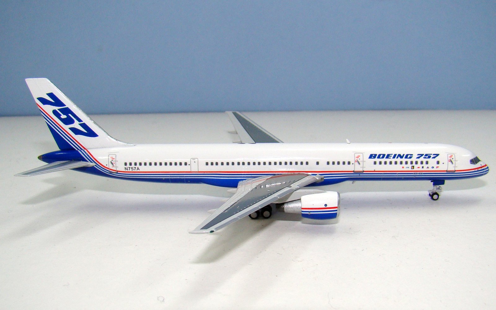 Prototype Boeing 757-200 N757A NG Models 1:400 Scale Model Airliner
