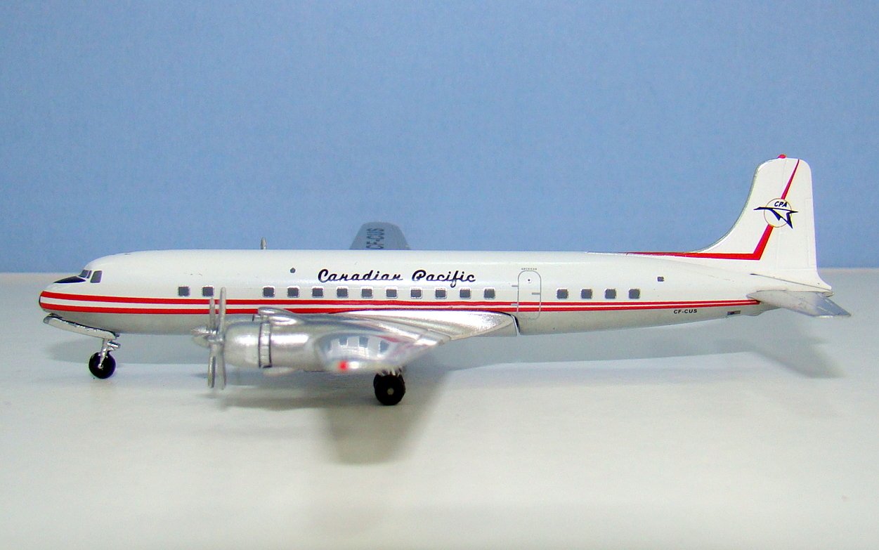 Canadian Pacific Douglas DC-6B CF-CUS Aeroclassics 1:400 Scale Model Airliner
