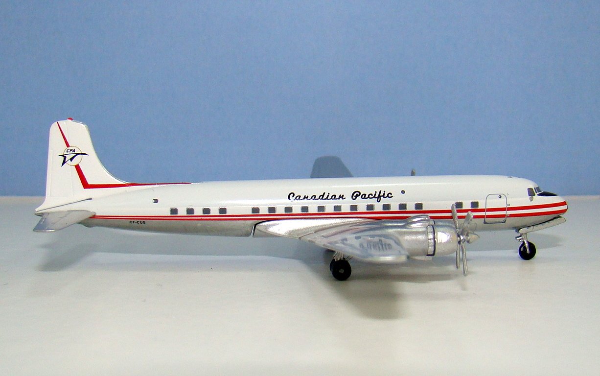 Canadian Pacific Douglas DC-6B CF-CUS Aeroclassics 1:400 Scale Model Airliner