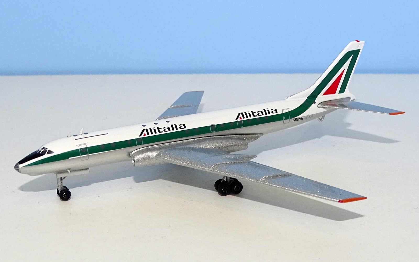 CSA Tupolev Tu-104A OK-NDF 'Fake Alitalia DC-8 Clrs' - 1:400 Scale by Retro Models