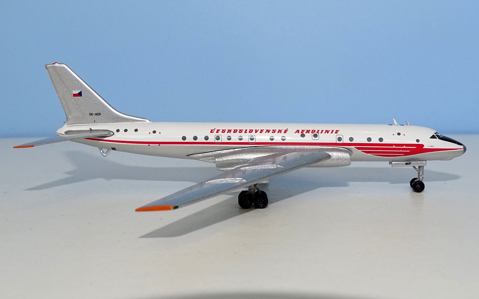 CSA Tupolev Tu-104A OK-NDF 'Fake Alitalia DC-8 Clrs' - 1:400 Scale by Retro Models