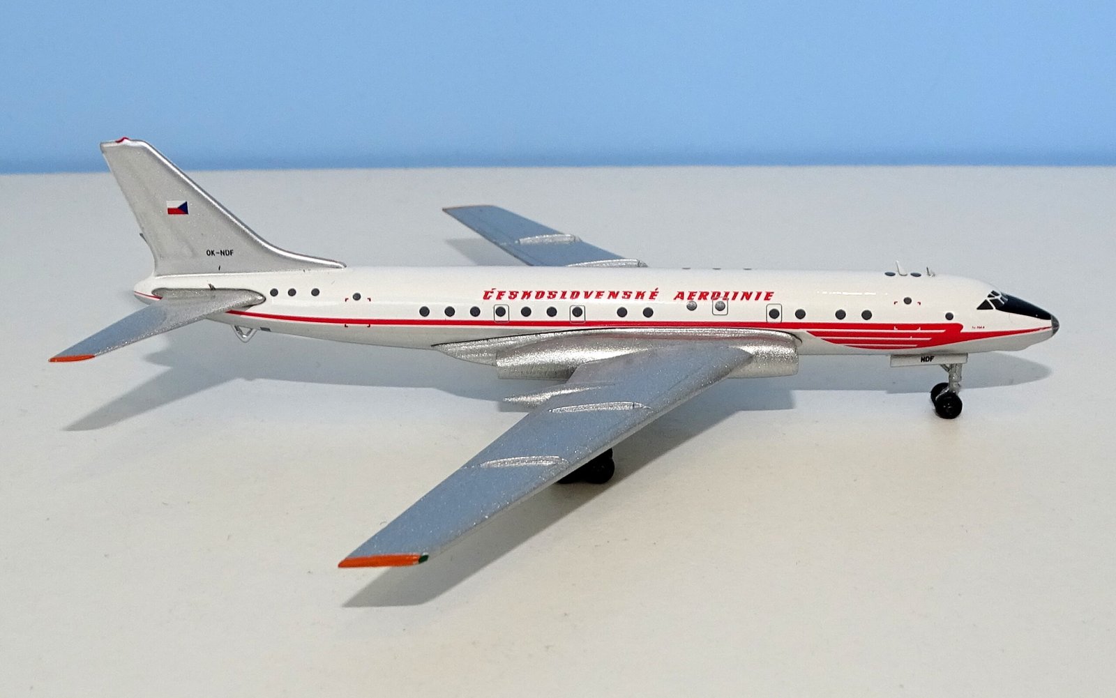 CSA Tupolev Tu-104A OK-NDF 'Fake Alitalia DC-8 Clrs' - 1:400 Scale by Retro Models