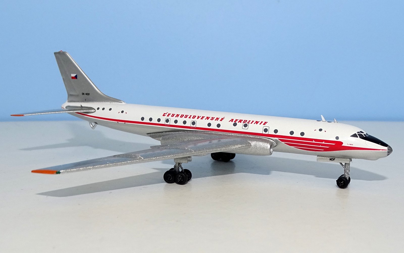 CSA Tupolev Tu-104A OK-NDF 'Fake Alitalia DC-8 Clrs' - 1:400 Scale by Retro Models