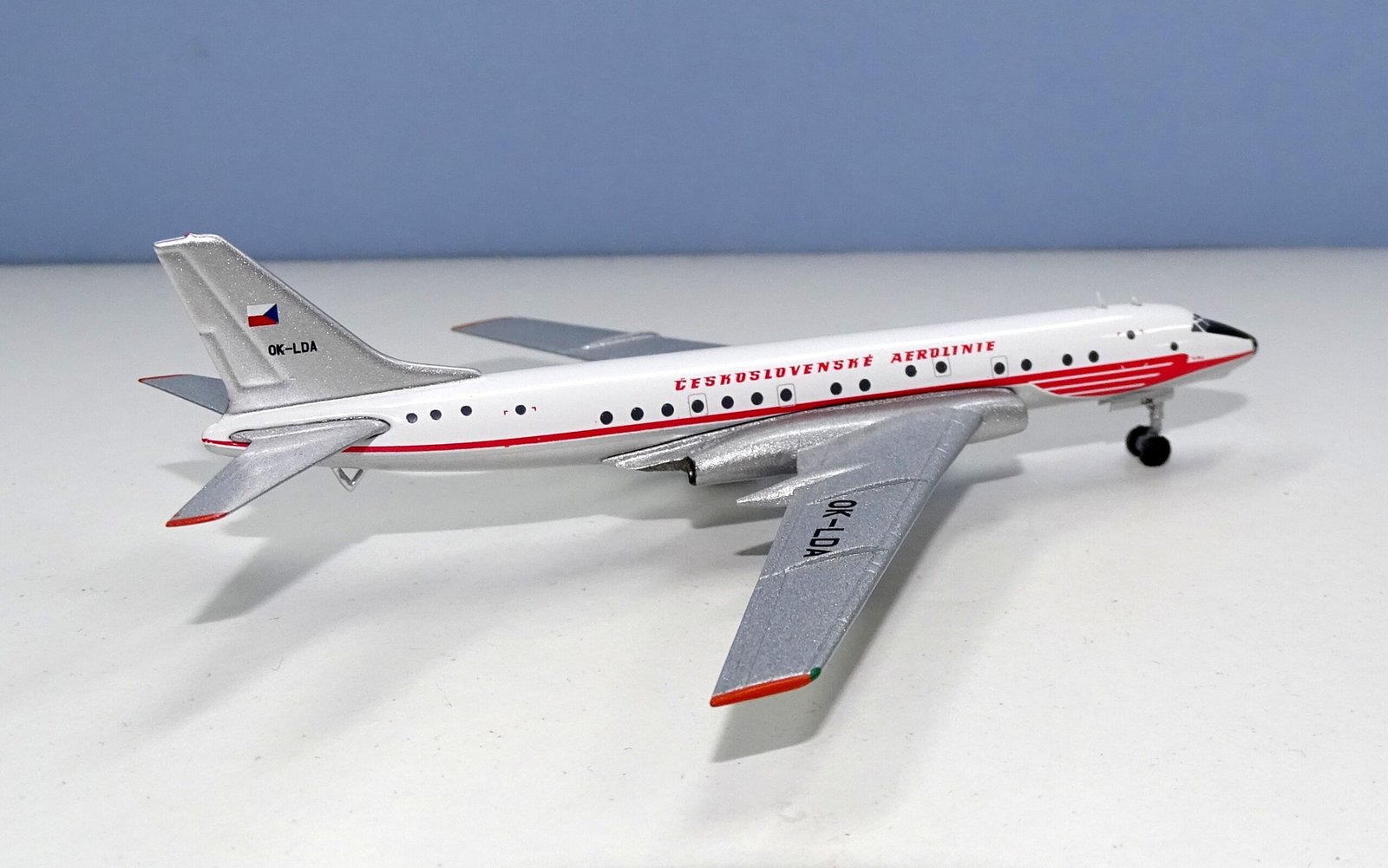 CSA Tupolev Tu-104A OK-LDA - 1:400 Scale by Retro Models