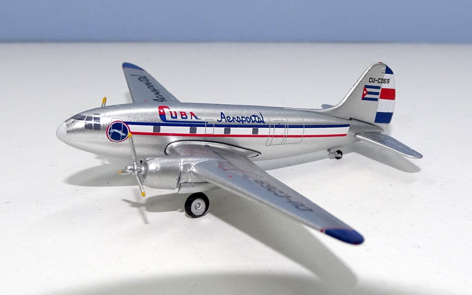 Cuba Aeropostal Curtiss C-46 CU-C269 Aeroclassics 1:400 Scale Model Airliner