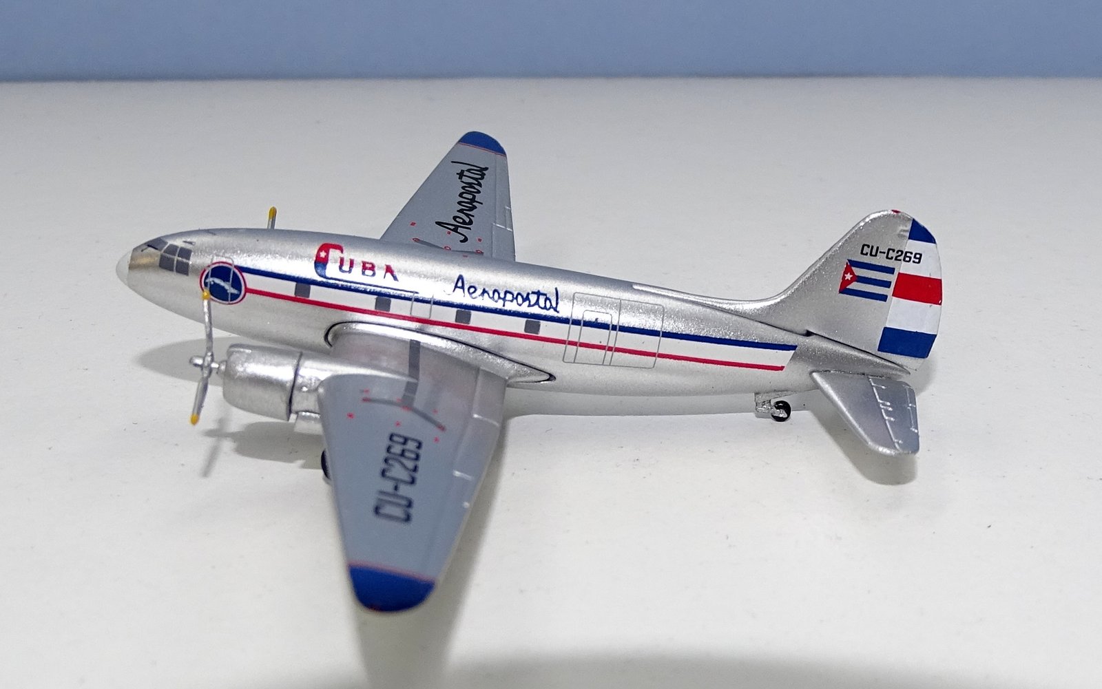 Cuba Aeropostal Curtiss C-46 CU-C269 Aeroclassics 1:400 Scale Model Airliner
