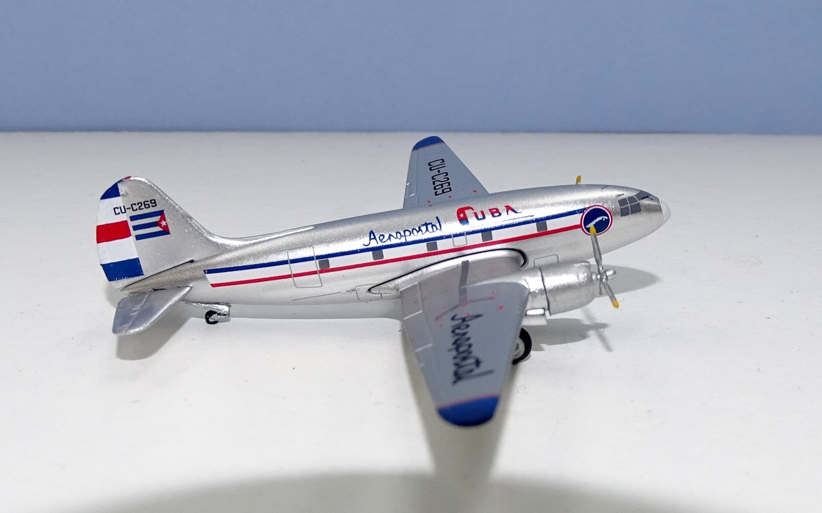 Cuba Aeropostal Curtiss C-46 CU-C269 Aeroclassics 1:400 Scale Model Airliner