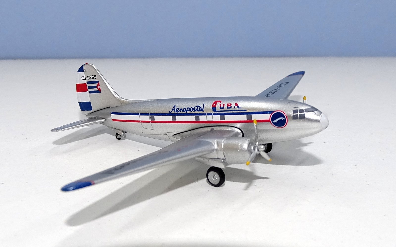 Cuba Aeropostal Curtiss C-46 CU-C269 Aeroclassics 1:400 Scale Model Airliner